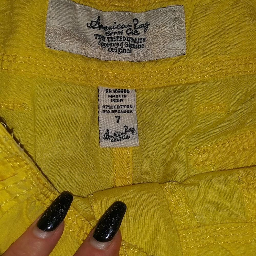 American Rag Shorts. - Picture 2 of 3